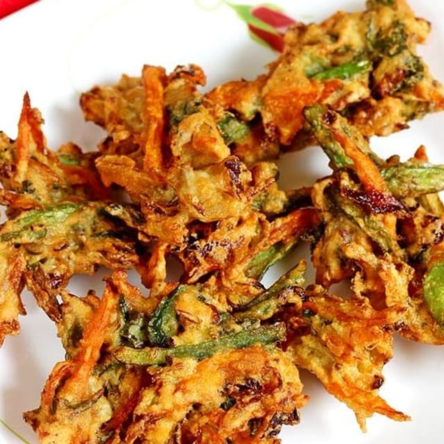 ONION PAKORA.
